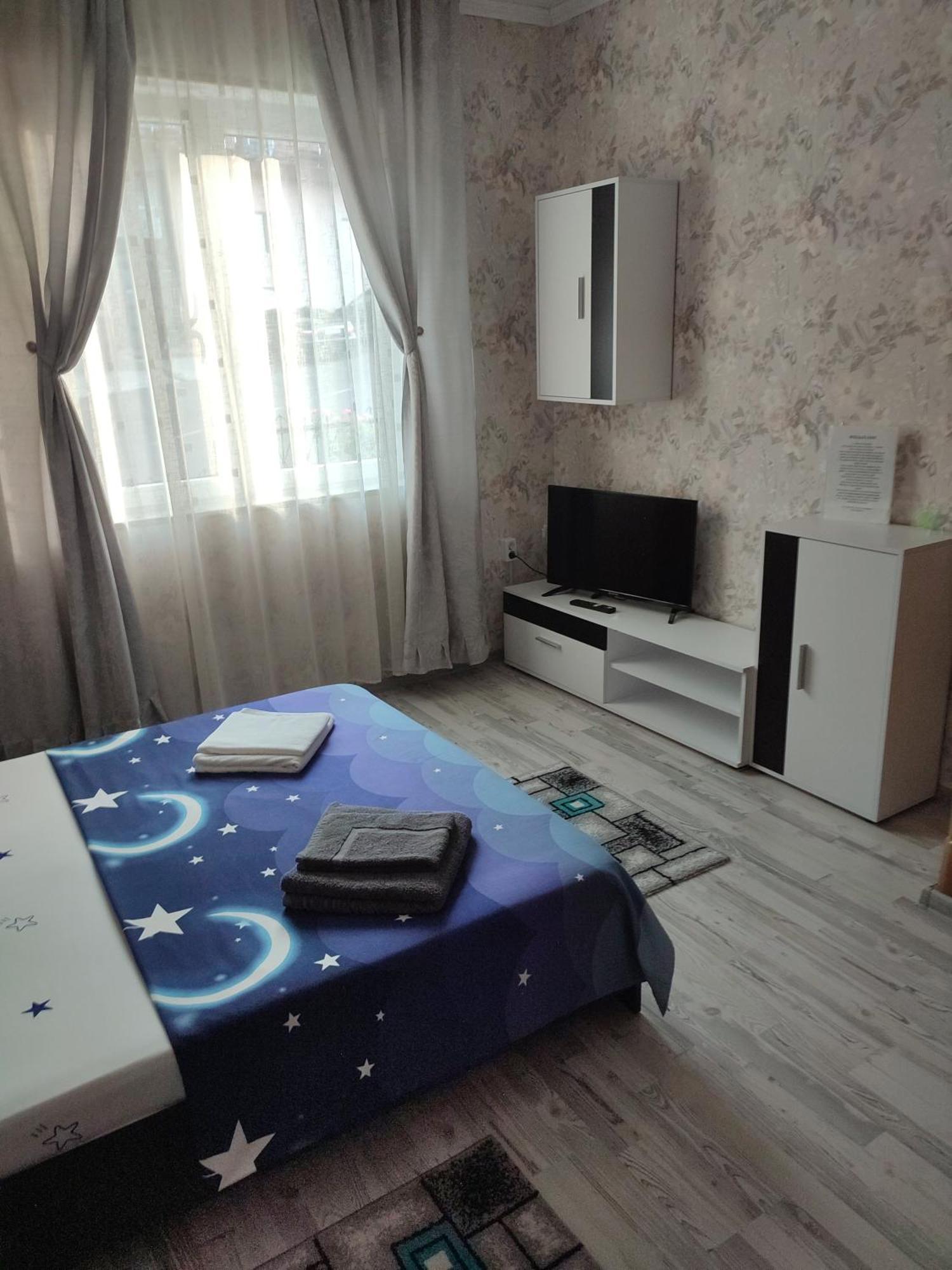 Hotel Casa Rebeca Orşova Esterno foto